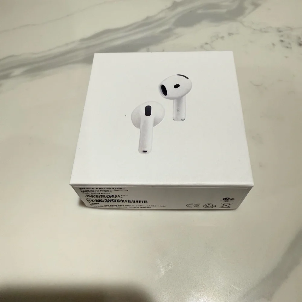 Wireless Earbuds with Charging Case - White